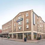 Travelodge London Kingston Upon Thames